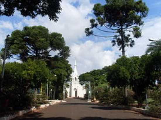 IGREJA DE N.S.APARECIDA-FOTO:CARLOS ROBERTO BOGAT - APARECIDA DE SO MANUEL - SP