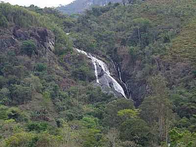 CACHOEIRA DO CRIMINOSO
FOTO EDSON WALTER CAVALARI - ARAPE - SP