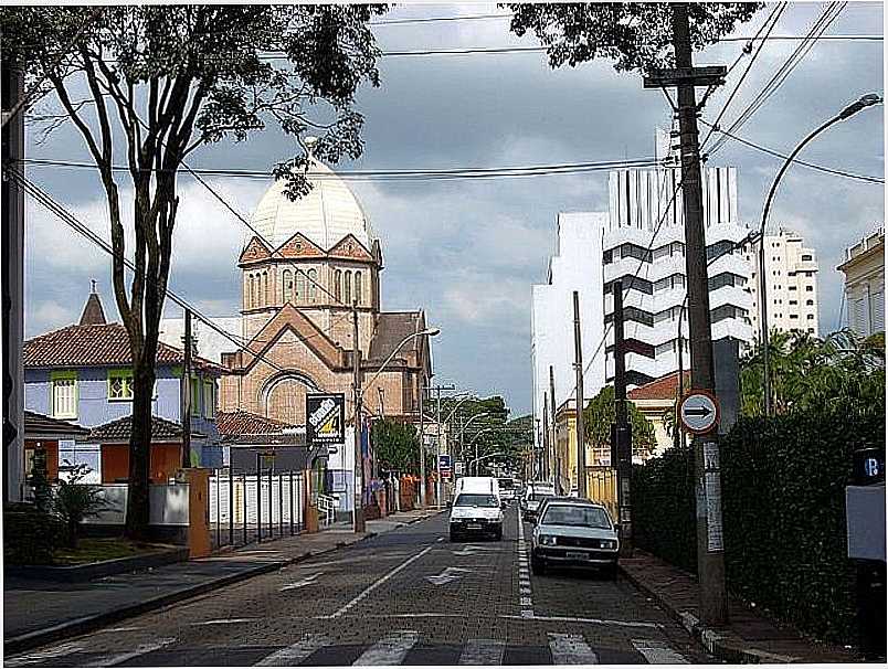 RUA PADRE DUARTE ( RUA 4 ) ENTRE AS AVENIDAS DUQUE DE CAXIAS E PORTUGAL - CENTRO
FOTO DE MILAN ZUNIC - ARARAQUARA - SP