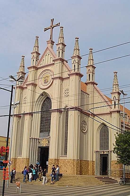 IGREJA DA SANTA CRUZ-FOTO:JOS RICARDO DA SILV - ARARAQUARA - SP