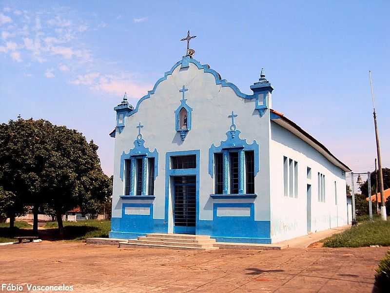 AVENCAS-SP-IGREJA DE N.SRA.AUXILIADORA-FOTO:FABIO VASCONCELOS - AVENCAS - SP