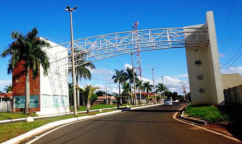 BLSAMO-SP-PRTICO DE ENTRADA-FOTO:WWW.ASMILCAMISAS.COM.BR - BLSAMO - SP