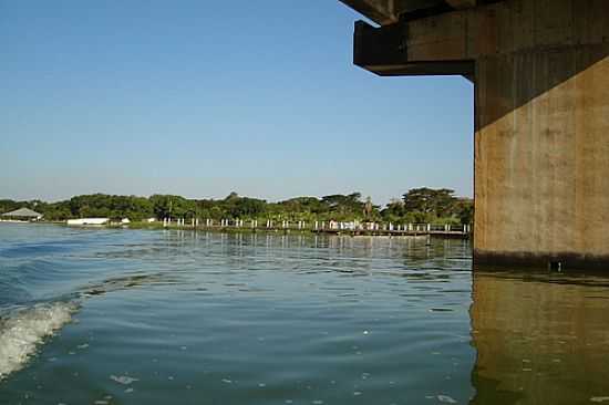 VISTA DO PIER DO PORTO DE BARBOSA-FOTO:CEZAR EDBERTO PAGLIA - BARBOSA - SP