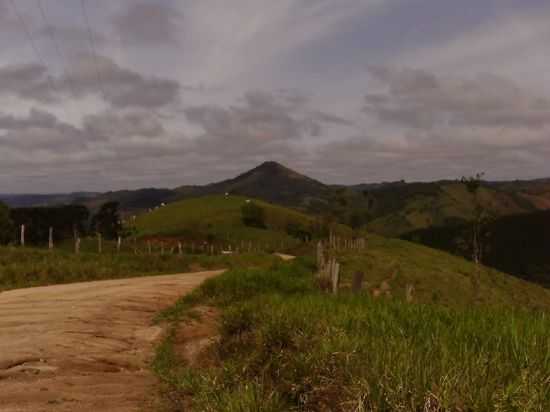 CHEGANDO NO MORRO AGUDO, POR DJALMA SARTI - BARRA DO CHAPU - SP