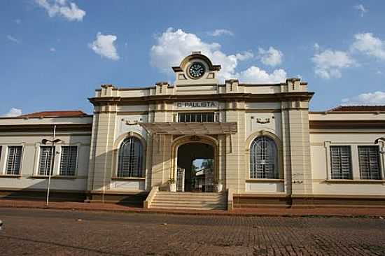 ESTAO FERROVIRIA DE  BARRETOS-SP-FOTO:PATYPECEGUINIVIANA - BARRETOS - SP