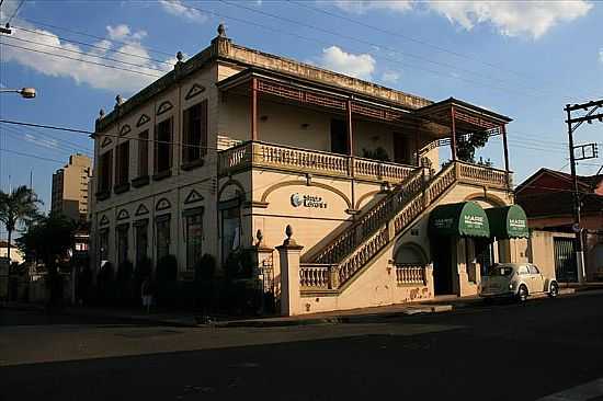 PATRIMNIO HISTRICO EM BARRETOS-SP-FOTO:PATYPECEGUINIVIANA - BARRETOS - SP