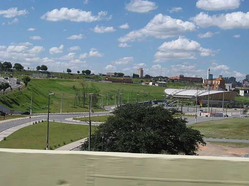 BARUERI-SP-SADA PARA ALPHAVILLE-FOTO:ADILSON.BALL - BARUERI - SP