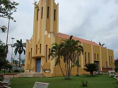 IGREJA MATRIZ-FOTO: P.R.FIGUEROA  - BENTO DE ABREU - SP