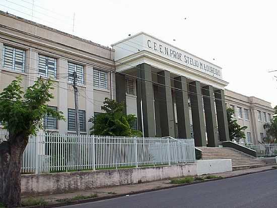 ESCOLA STLIO MACHADO LOUREIRO EM BIRIGUI-FOTO:RENATO LOPES PEDROSA - BIRIGI - SP