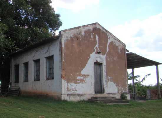 ANTIGA ESCOLA DA FAZENDA BELA VISTA, POR ORLANDO BATISTA DOS SANTOS - BIRIGI - SP