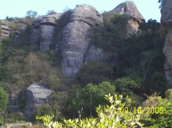 PEDRA DO GURILA, POR WELLINGTON PACHECO - BOM SUCESSO DE ITARAR - SP