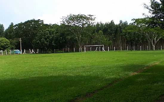 BORBOREMA-SP-CAMPO DE FUTEBOL NA VILA ORESTINA-FOTO:BUI IBITINGA - BORBOREMA - SP