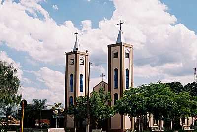 IGREJA MATRIZ DE SANTA TEREZINHA-FOTO:ZEKINHA - BOTELHO - SP