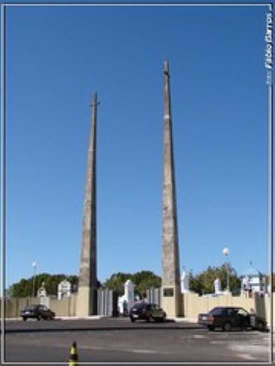 ENTRADA CEMITRIO DE BOTUCATU-FOTO:FBIO BARROS - BOTUCATU - SP