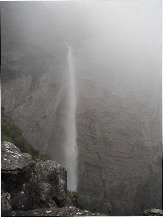 CACHOEIRA DA FUMAA, POR CAMINHOS DA CHAPADA HOSTEL - PALMEIRAS - BA