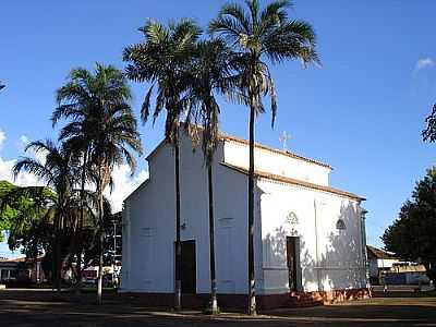 IGREJA  FOTO POR NANDO P  - BRODOWSKI - SP