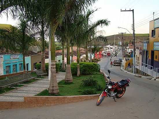 AVENIDA CENTRAL EM JACUPE-FOTO:EDNALDOROCHA - JACUPE - AL