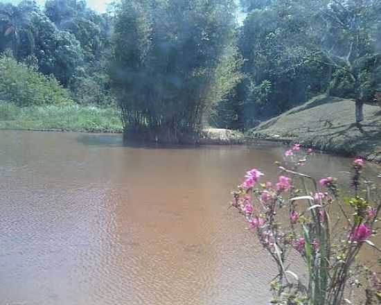 LAGO DO CAMPING COLINAS-FOTO:CARICATU - CABREVA - SP