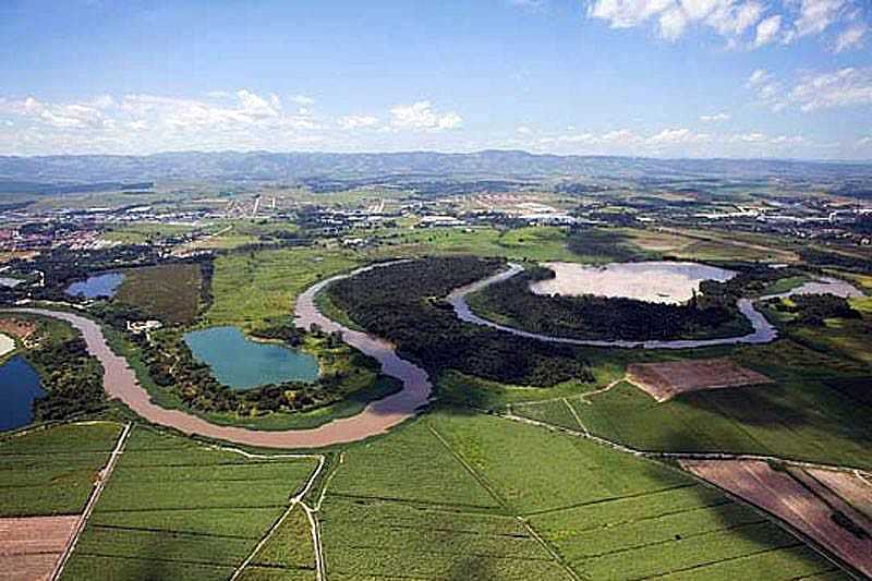 PONTE DO RIO PARABA DO SUL EM CAAPAVA. - CAAPAVA - SP