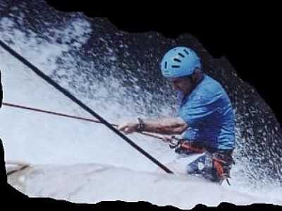 CASCADING - CACONDE - SP