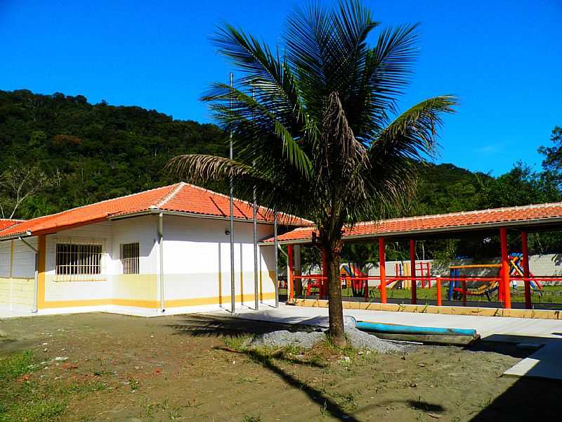 CAIBURA-SP-ESCOLA MUNICIPAL-FOTO:WWW.BERTIOGA.SP.GOV.BR - CAIBURA - SP