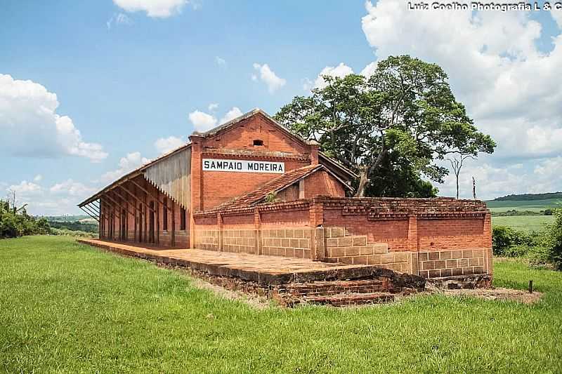 ANTIGA ESTAAO FERROVIA DA MOGIANA ,NA OUTRORA MEGA FAZENDA DE CAFE DA FAMILIA SAMPAIO MOREIRA - CAJURU - SP - CAJURU - SP