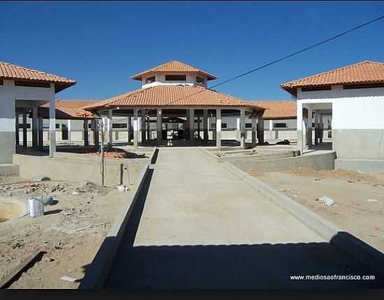 PARATECA-BA-ESCOLA DE ENSINO MDIO-FOTO:MEDIOSAOFRANCISCO.COM  - PARATECA - BA