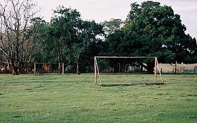 CAMPO DE FUTEBOL-FOTO:PRADO-BR2  - CAMBARATIBA - SP