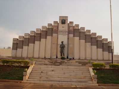 HOMENAGEM AOS CONSTITUCIONLAISTAS - 1932, POR ROBERTO GASPARINNI - CAMPINAS - SP