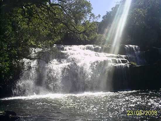 CACHOEIRA DO PARADO-FOTO:IIRMO 23 - CAMPOS DE CUNHA - SP