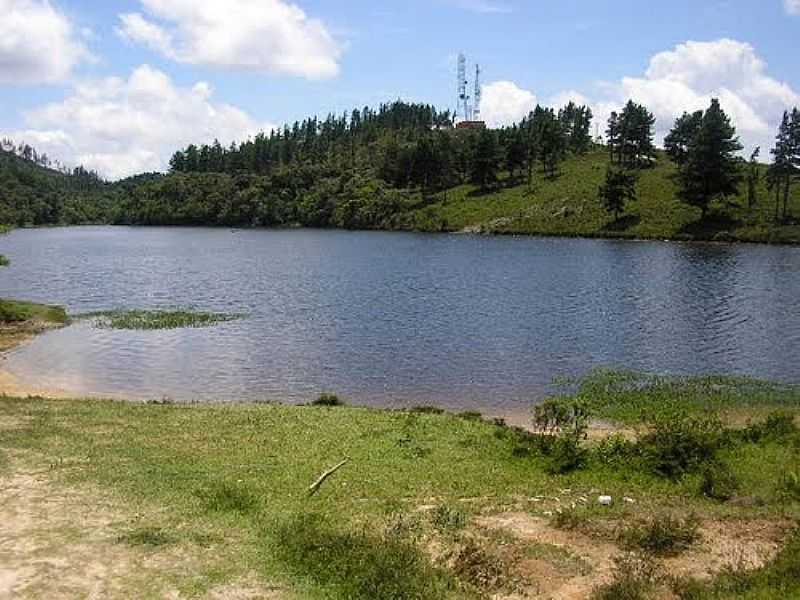 CAMPOS DE JORDO-SP-LAGO DO PICO ITAPEVA-FOTO:BALDUYNO - CAMPOS DO JORDO - SP