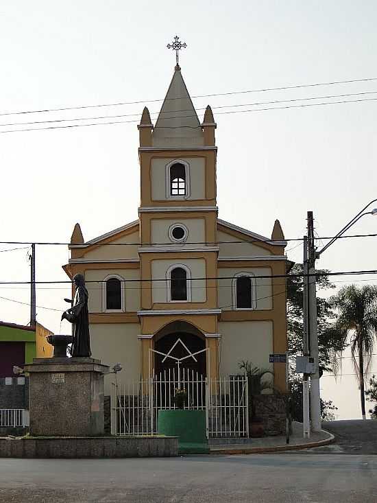 CAPELA DO ALTO-SP-SANTURIO DA ME RAINHA-FOTO:MARCOS PAULO OLIVEIRA - CAPELA DO ALTO - SP