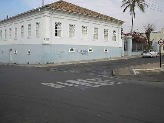 CASARO ONDE SE HOSPEDOU O IMPERADOR D.PEDRO EM CAPIVARI-FOTO:RUBENS DE SOUZA - CAPIVARI - SP
