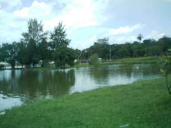PARQUE DOS PATURIS-VISTA PARCIAL , POR ANTONIO CCERO DA SILVA(GUIA) - CARAPICUBA - SP