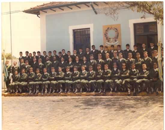 TIRO DE GUERRA DE CB 1986, POR VALDECIR FERIAN - CASA BRANCA - SP