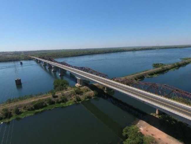 PONTES  RODOVIARIA E FERROVIARIA ENTRE CASTILHO - SP E TRES LAGOAS - MS, POR HENRIQUE - CASTILHO - SP