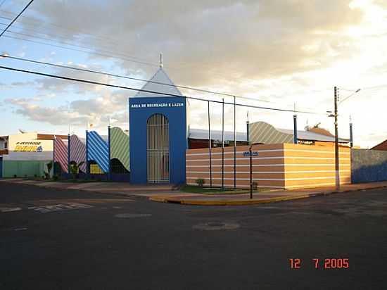 FACHADA PARQUE AQUTICO-FOTO:WESLEY BATISTA - CASTILHO - SP