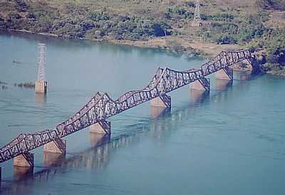 PONTE FERROVIRIA - CASTILHO - SP