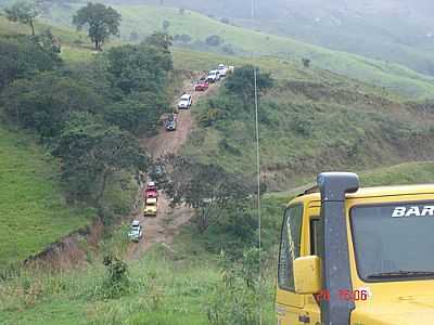 ROTA ENTRE CATUCABA E CUNHA-FOTO:FERNANDO NEUMANN - CATUCABA - SP