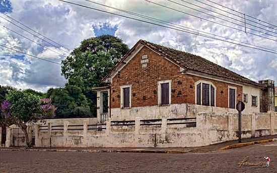 ANTIGA CONSTRUO-FOTO:FOTOMARCO3D - CERQUEIRA CSAR - SP