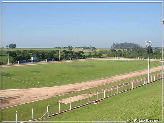 CERQUILHO-SP-CENTRO ESPORTIVO-FOTO:FBIO BARROS - CERQUILHO - SP