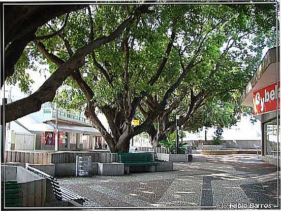 CERQUILHO-SP-RUA DR.SOARES HUNGRIA-FOTO:FBIO BARROS - CERQUILHO - SP