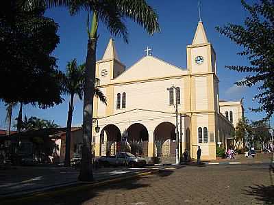 IGREJA SANTA CRUZ FOTO
JOO SAVIOLI - CESRIO LANGE - SP