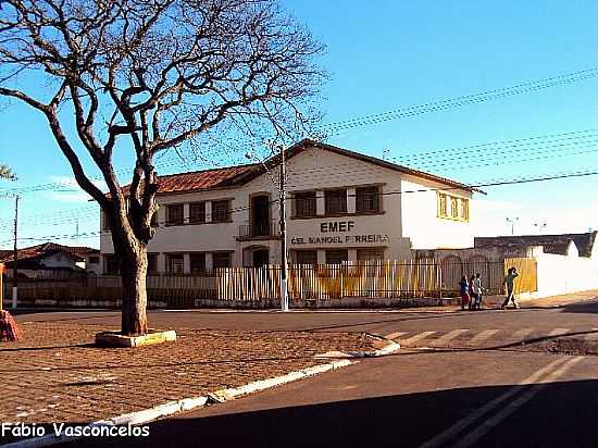 EMEF CEL.MANOEL FERREIRA EM CHAVANTES-SP-FOTO:FABIO VASCONCELOS - CHAVANTES - SP