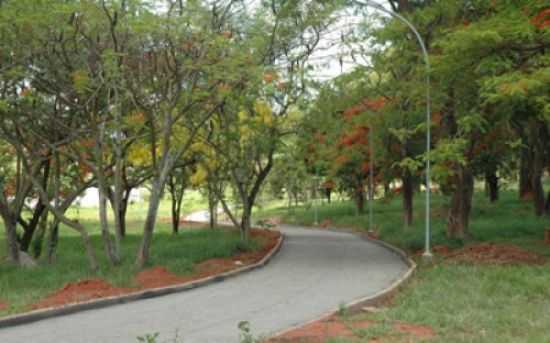 PARQUE DBORA PARO, - COLINA - SP