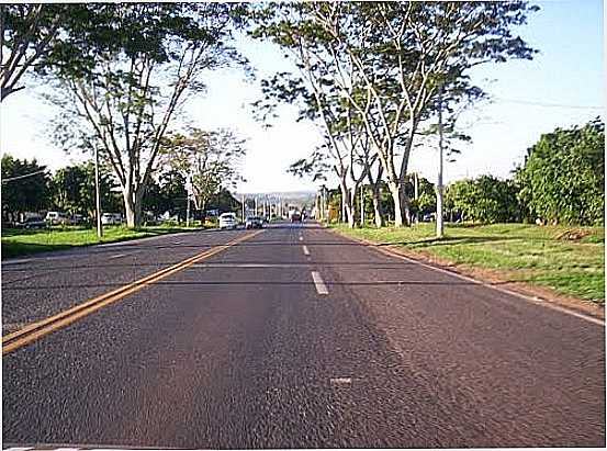 COLMBIA-SP-RODOVIA BR-326 NA ENTRADA DA CIDADE-FOTO:MISTERX99 - COLMBIA - SP