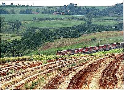 TREM ENTRE CORDEIRPOLIS E LIMEIRA - CORDEIRPOLIS - SP