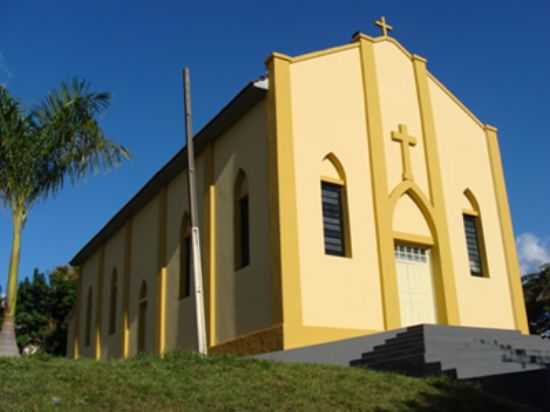 IGREJA SANTA LUZIA DE CORONEL GOULART, DEPOIS DE REFORMADA, POR FRANCISLAINE RODRIGUES DE OLIVEIRA - CORONEL GOULART - SP