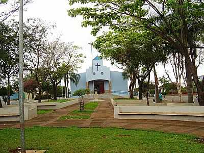 IGREJA DE NOSSA SENHORA APARECIDA POR MAURICIO PELISSARI - COSMPOLIS - SP