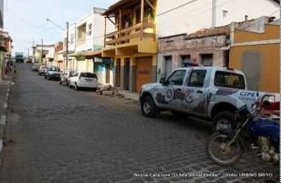 PAU BRASIL-BA-RUA DO CENTRO-FOTO:WWW.NOSSACARA.COM  - PAU BRASIL - BA